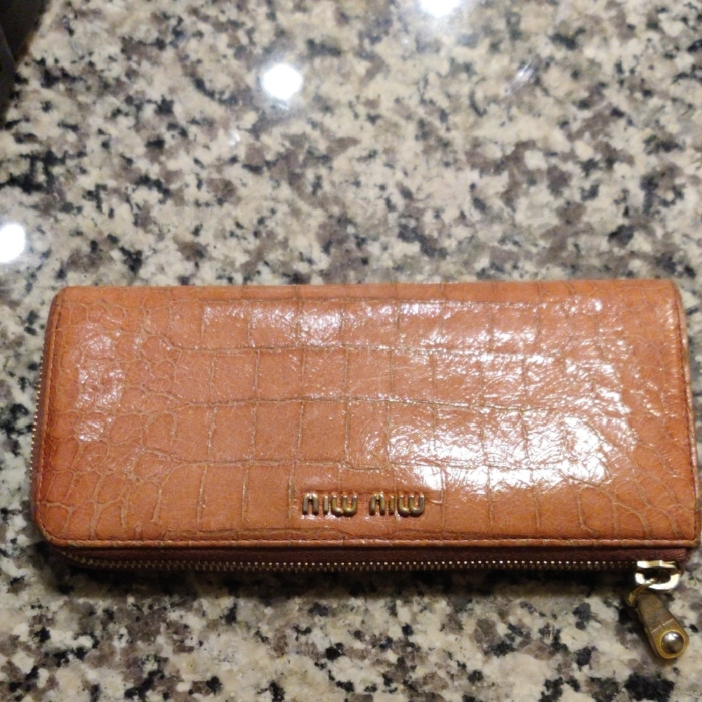 Miu Miu Salmon Pink Croc-Embossed Wallet